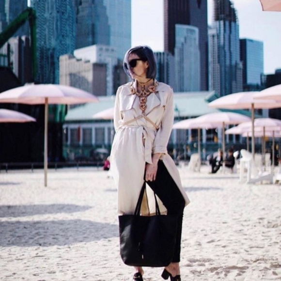 LINE The Label Drape Trench - Picture 6 of 12